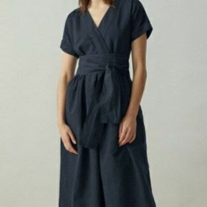 Looking for a Linen Wrap Dress Size M - Wishlist